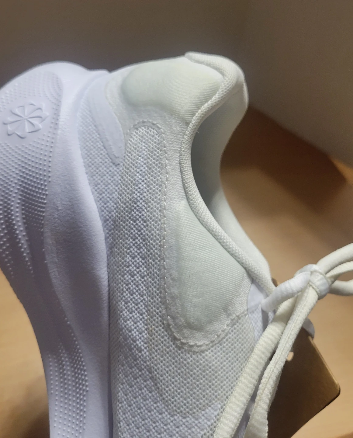 Nike Revolution 7 Running Shoe - Women's size 9 - photo 5