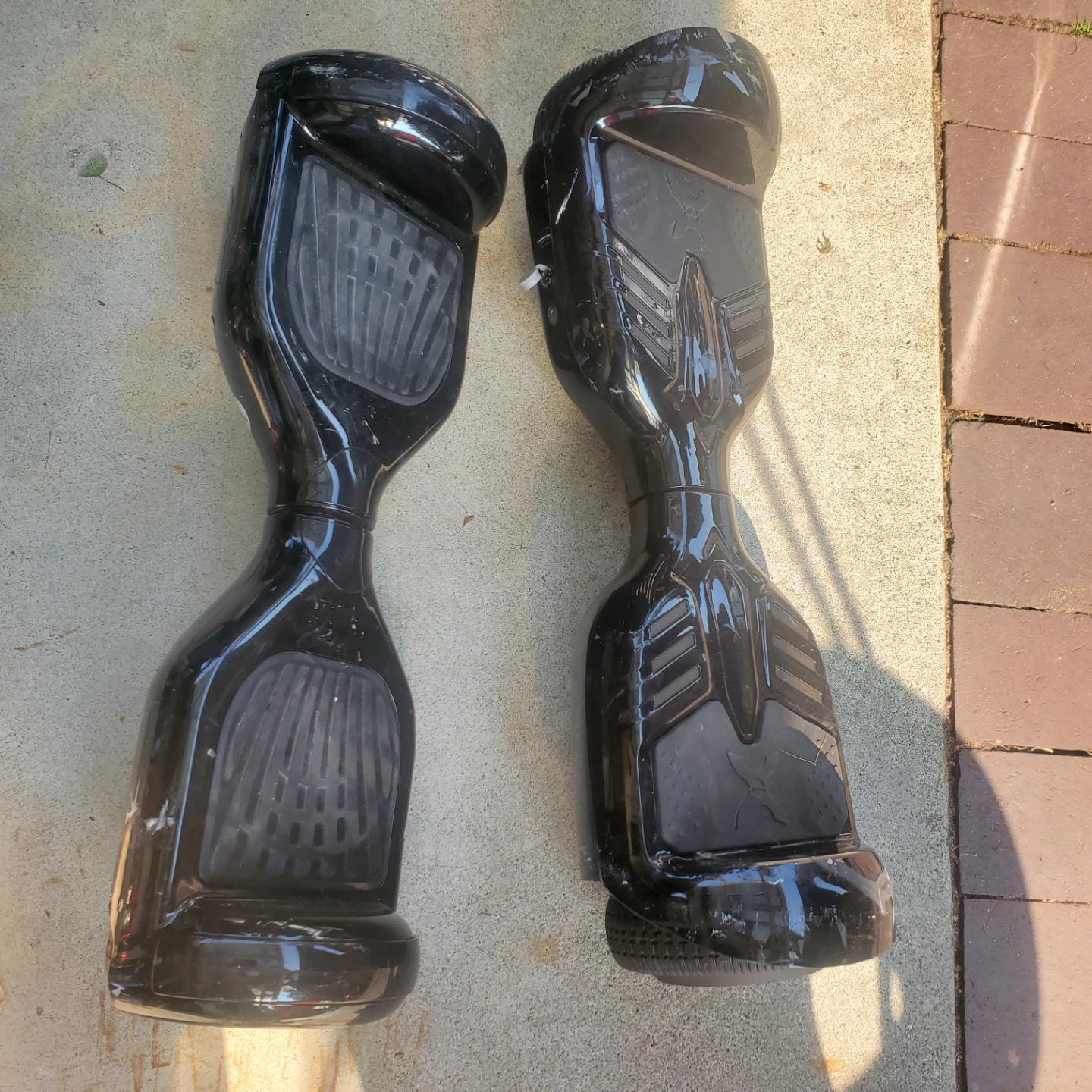 Black Hoverboard (2 units)  Both are working condition