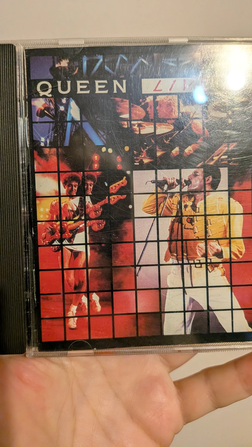 Queen Live Magic CD - photo 2