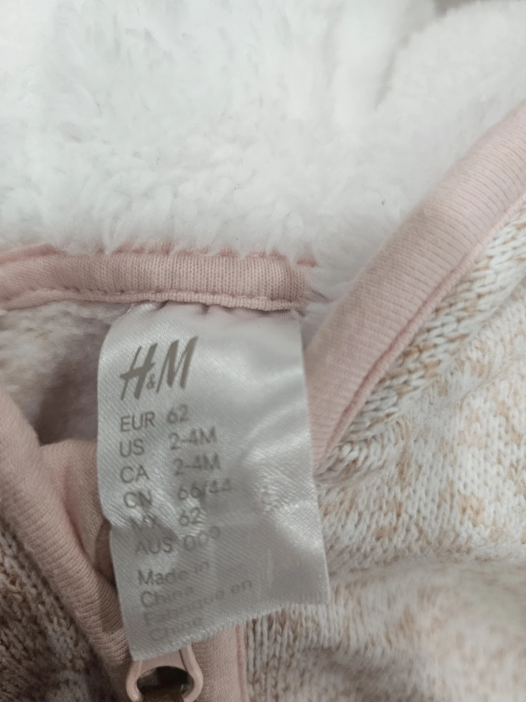 Baby Hoodies Bundle (Gap & H&M) - photo 3