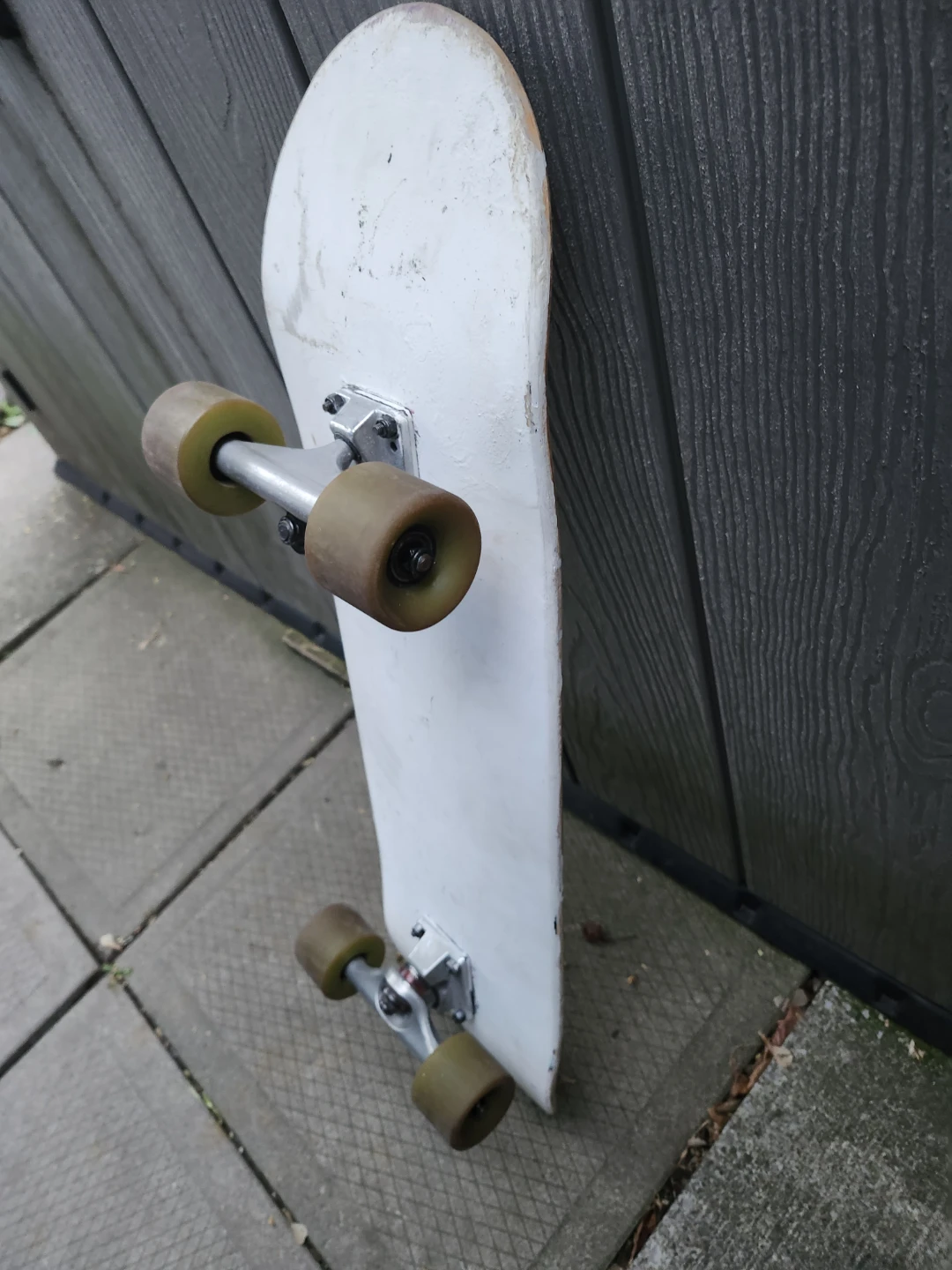 Skateboard (31 inch long 8 inch wide) - photo 2