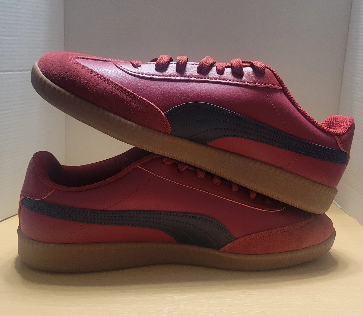 Puma Red Suede & Leather Sneakers - US Size 9 - photo 2