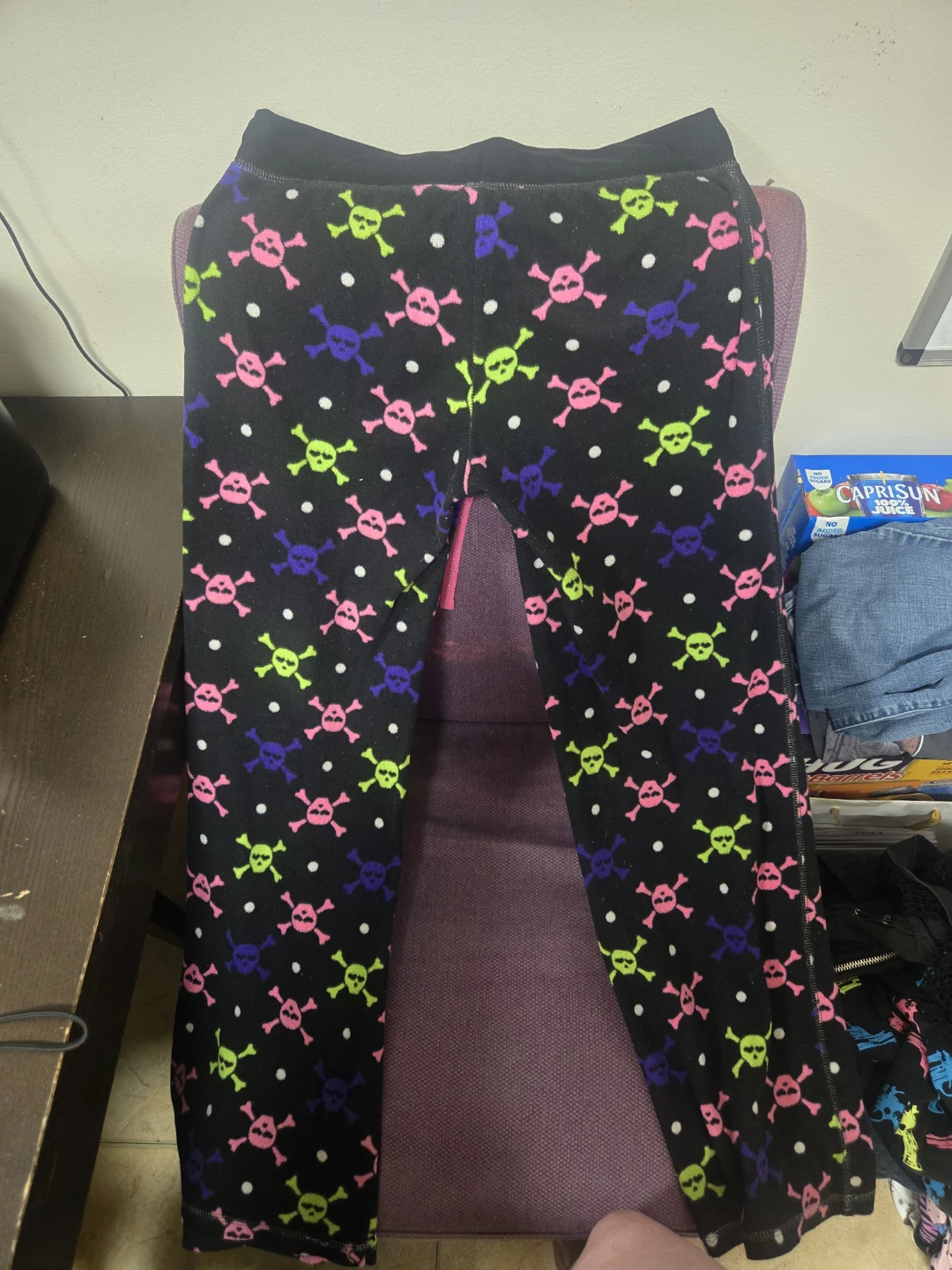 So Intimates Skull & Crossbones Pajama Pants Size M