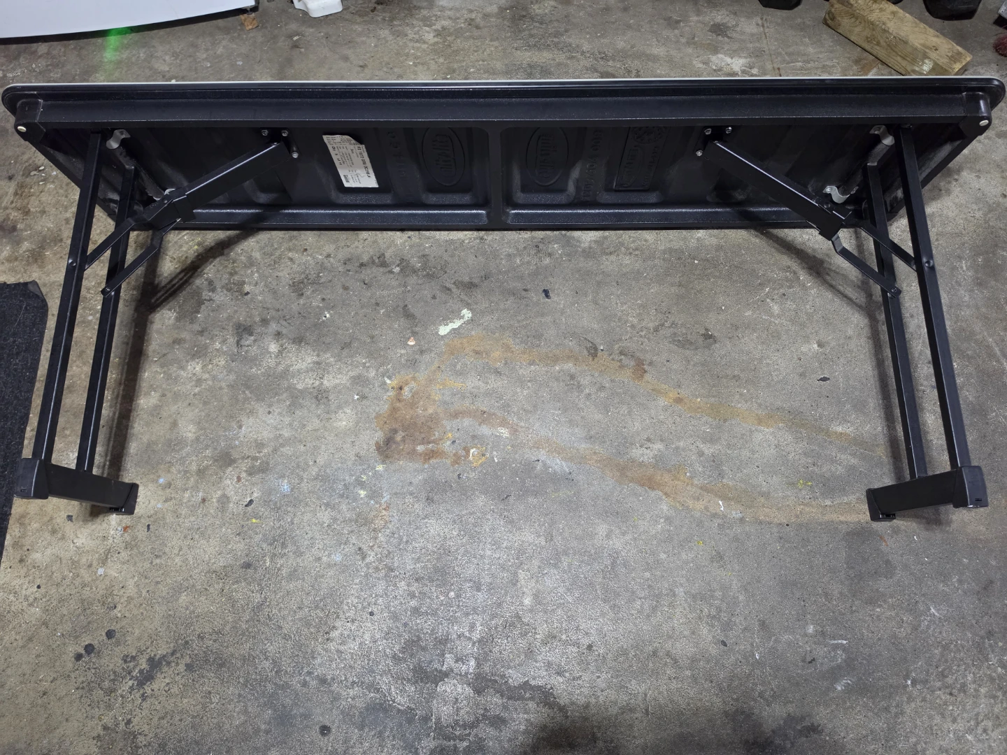 Lifetime Folding Table - photo 4