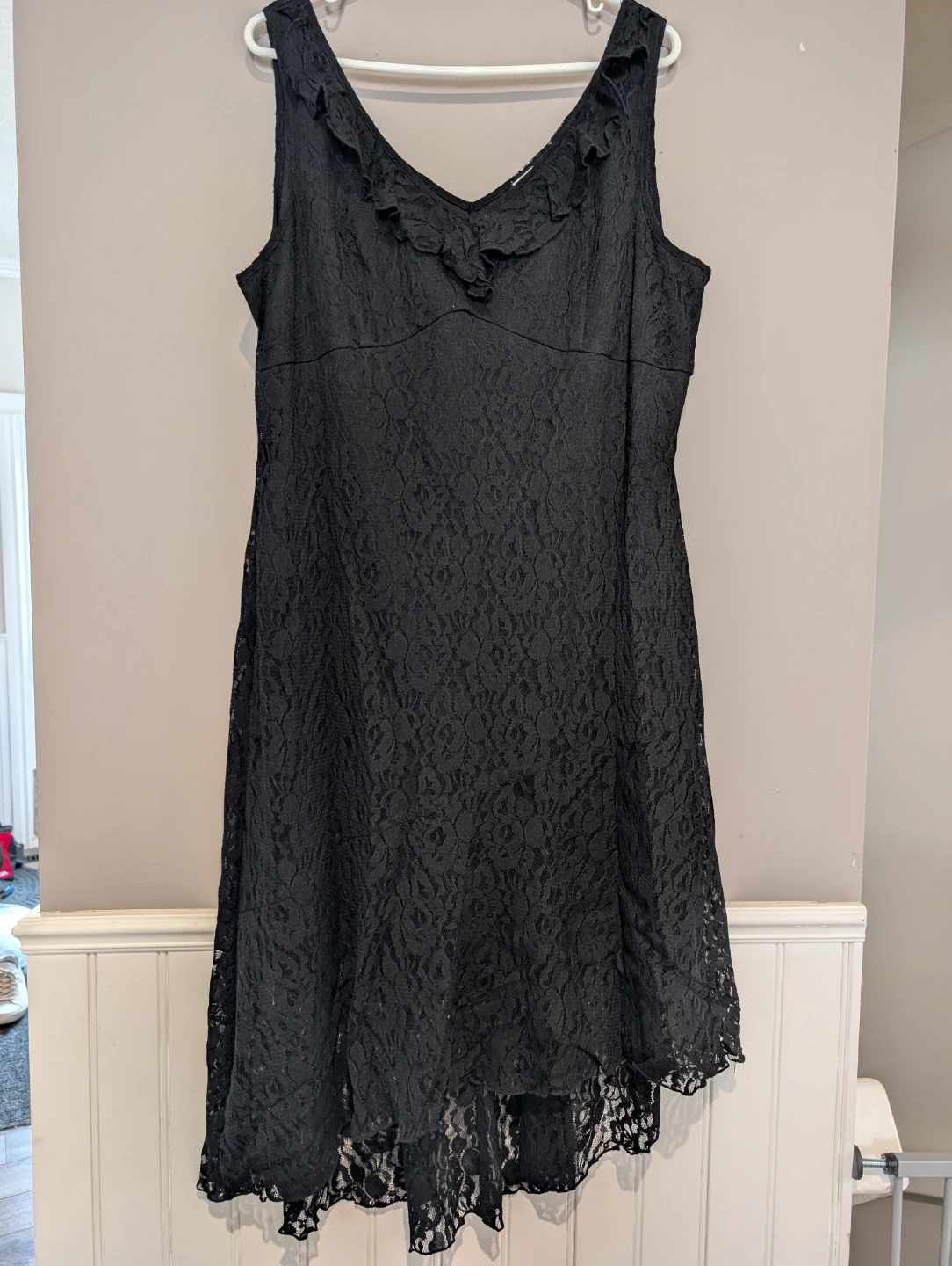 JESSICA Black Lace Ruffle V-Neck Dress