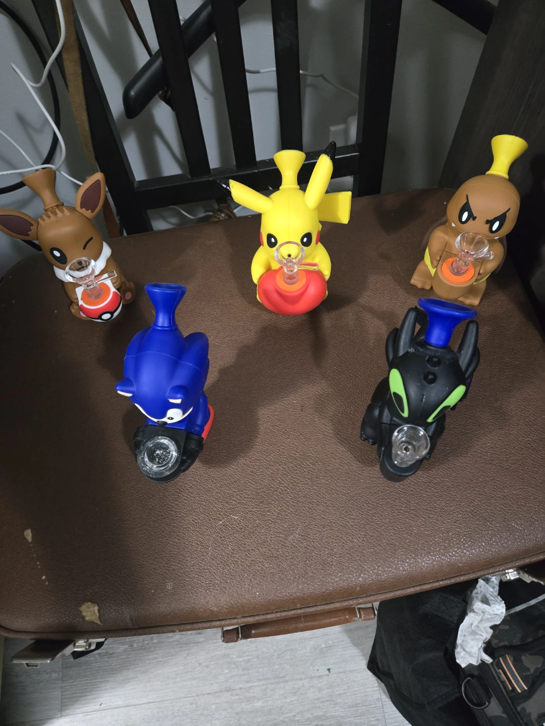 Collection of Character Character Themed Smoking Accessories - photo 3