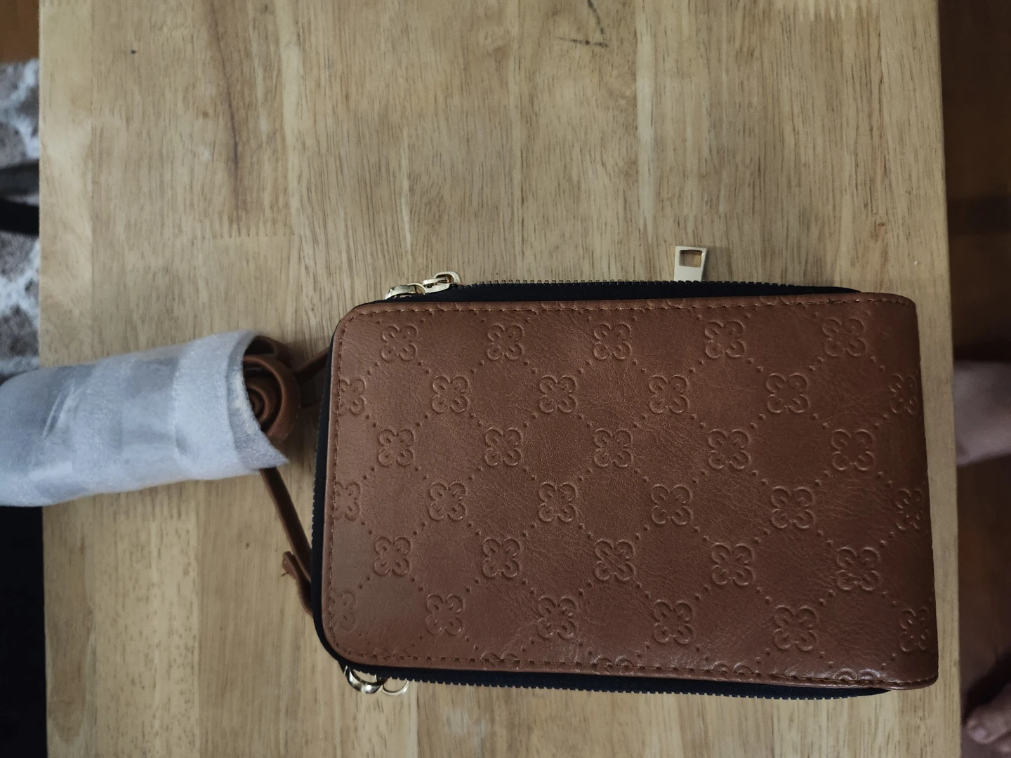 Brown Crossbody Phone Bag with Bee Accent - photo 4