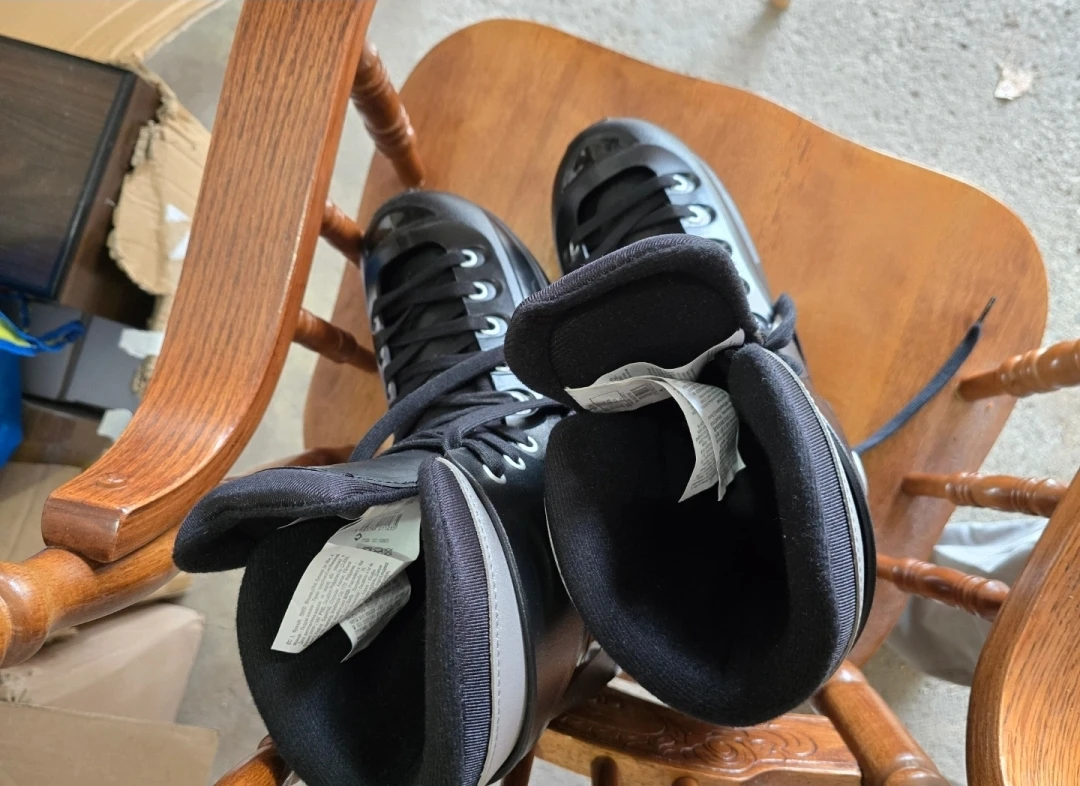 OXELO Black Ice Skates - photo 4