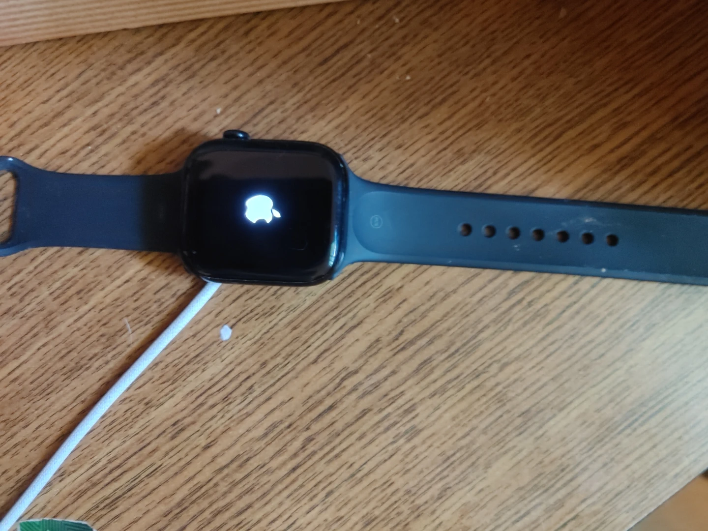 Apple Watch Series 7 - photo 2