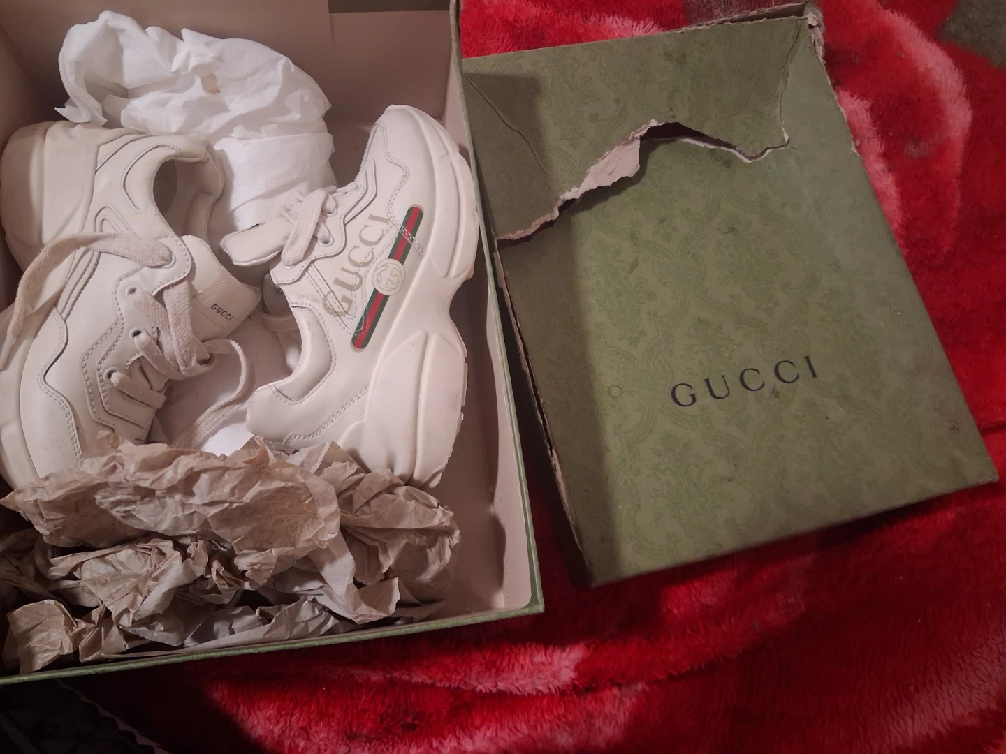 Gucci White Leather Sneakers