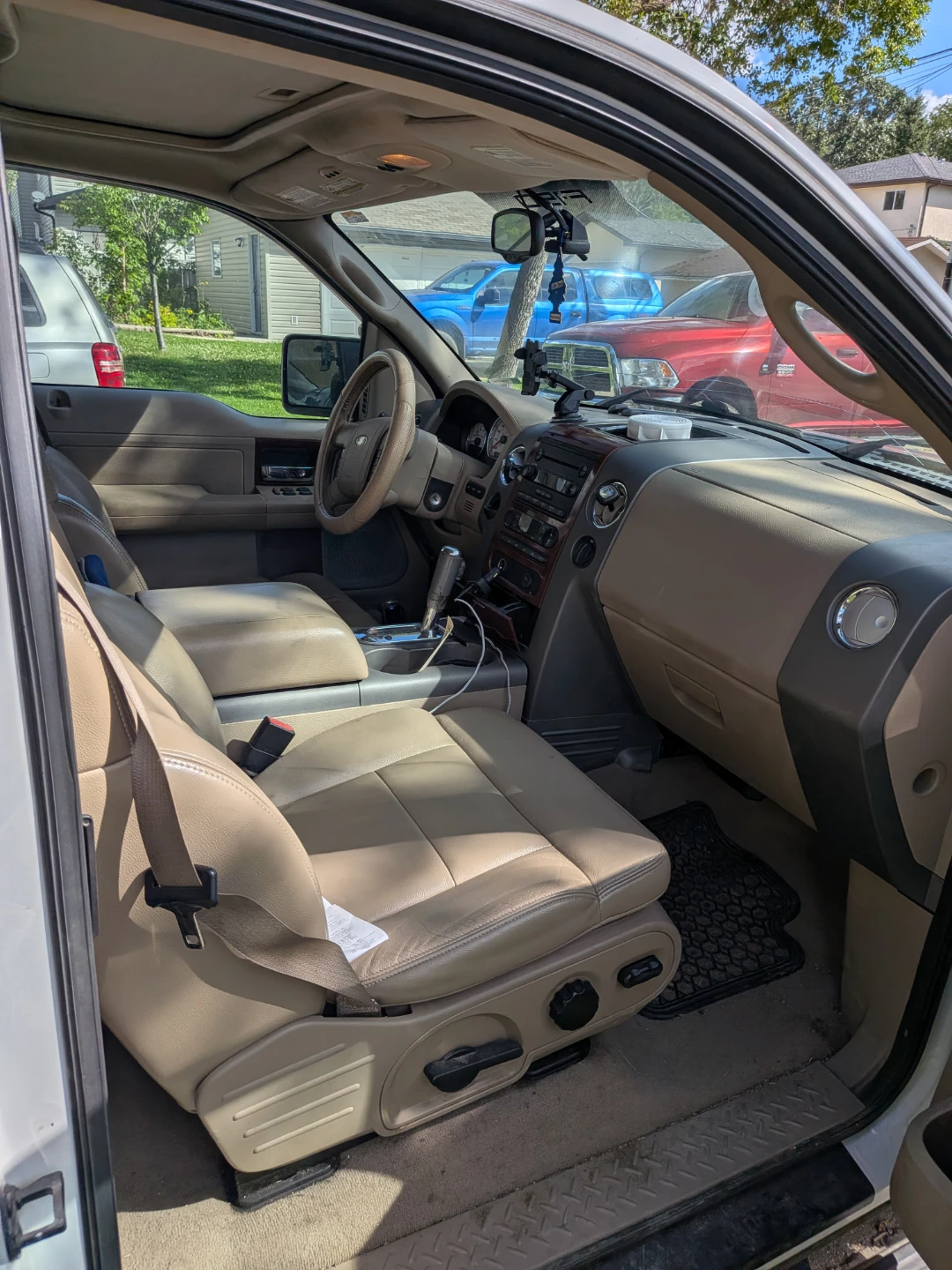 Ford F-150 Lariat Leather Seats - photo 3
