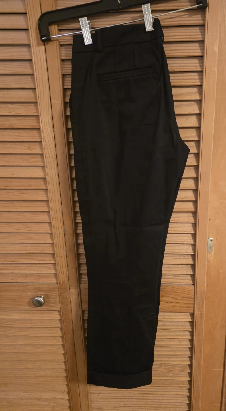 Black Uniqlo chinos