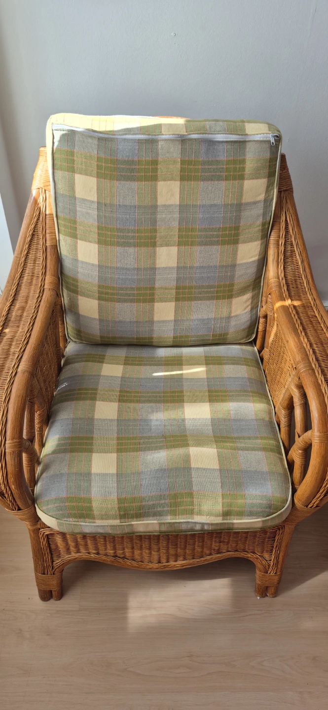 Wicker Armchair with Plaid Cushions