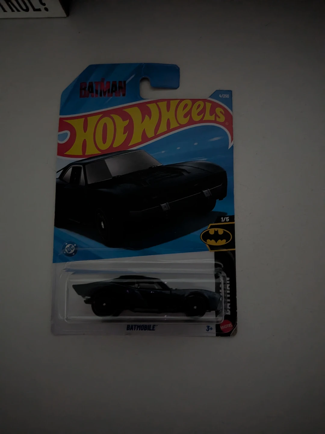 Hot Wheels Batman Batmobile 1/5 Black - photo 2