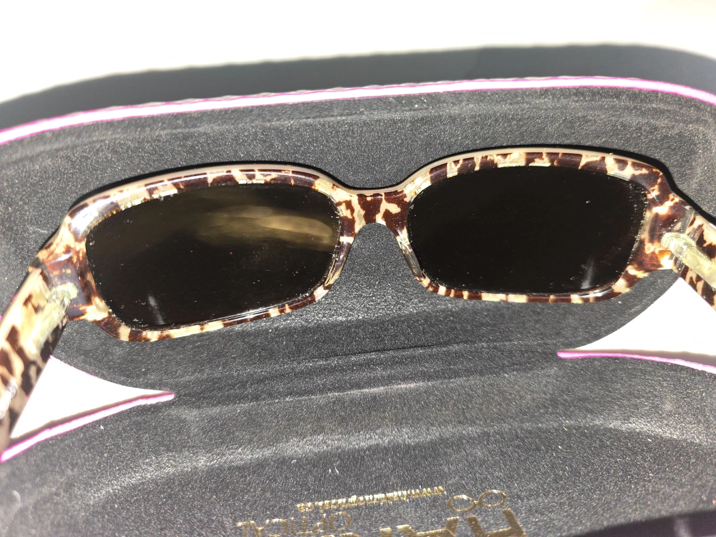 Karen Kane "Emerald Coast" Sunglasses - photo 3