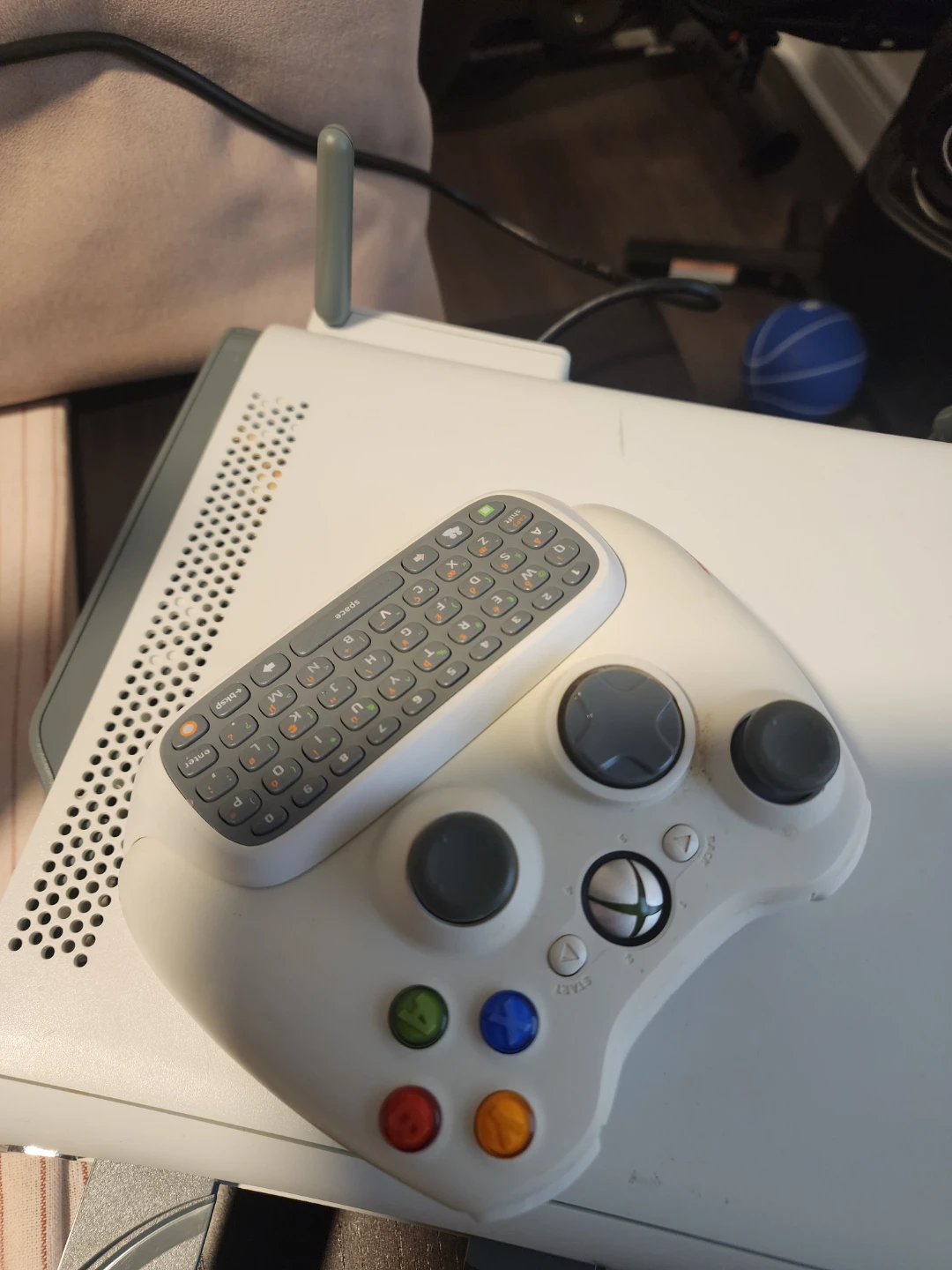 Xbox 360 Go Pro Console with Controller and Remote - photo 2
