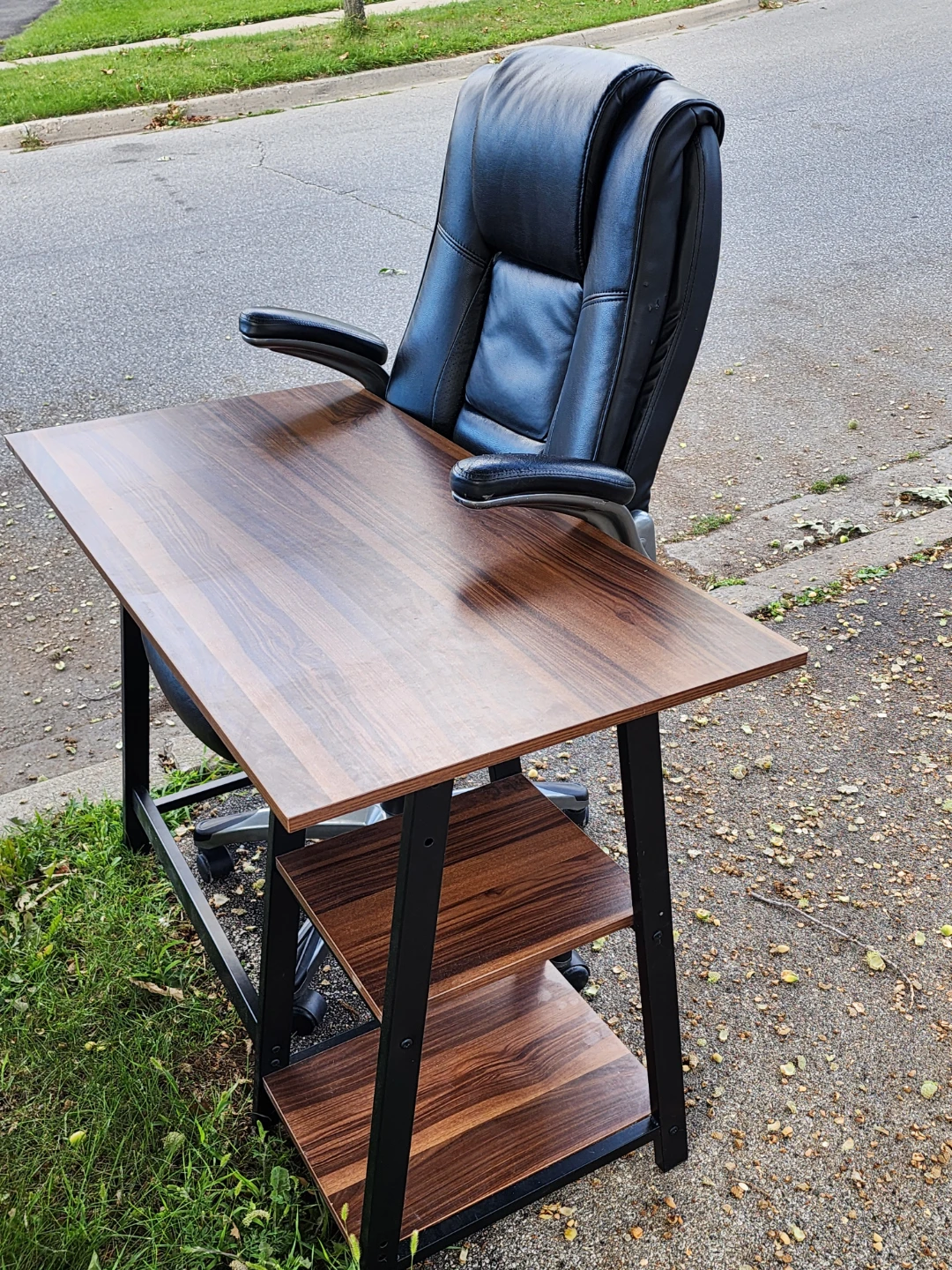 Office Desk with Black Leather Chair