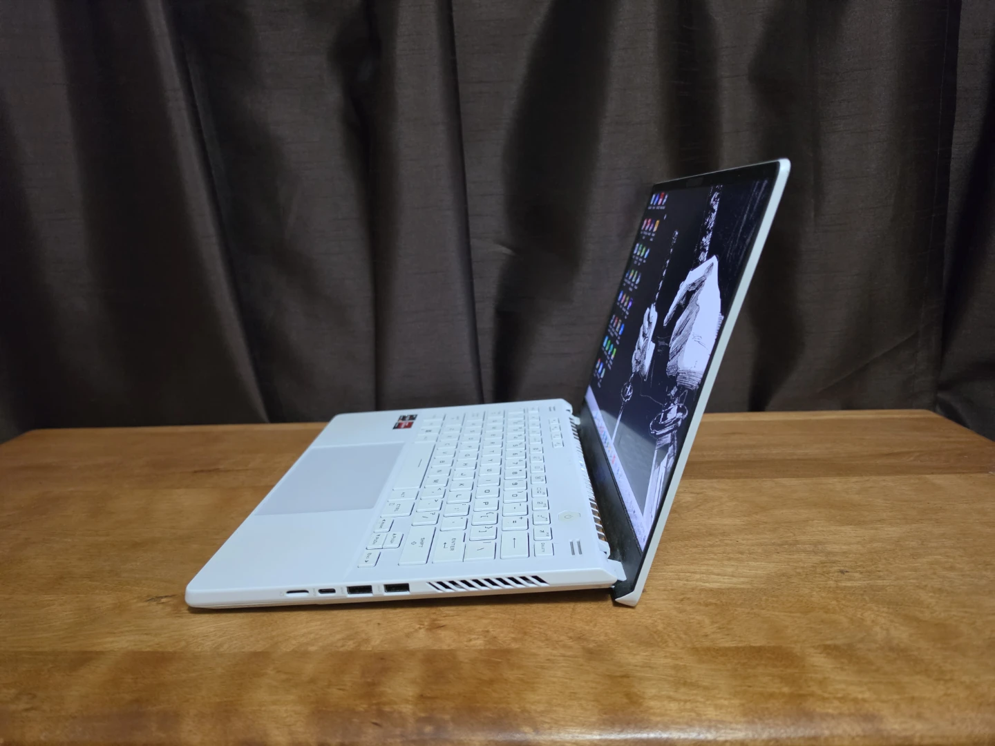 ASUS ROG Zephyrus G14 – Ryzen 9 6900HS / RX 6800S - photo 4