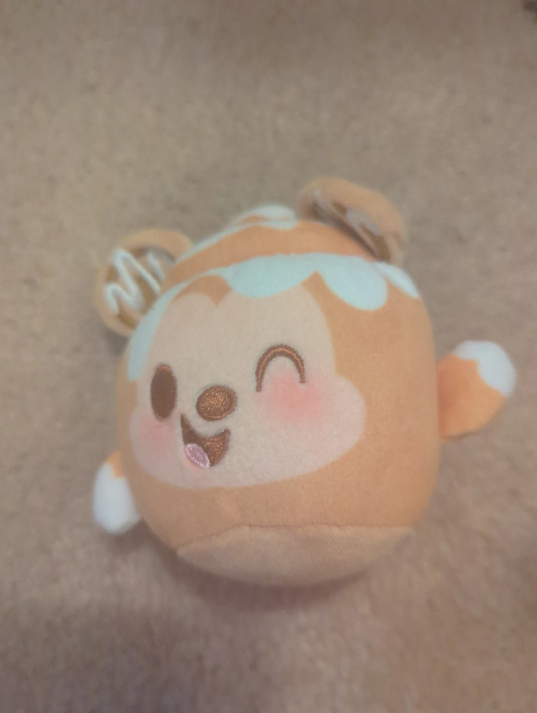 Dumb cinnamon plush