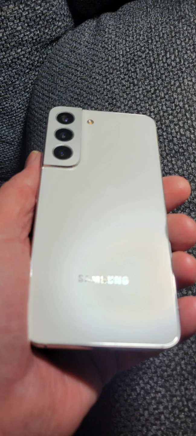 Samsung Galaxy S22 White - photo 2