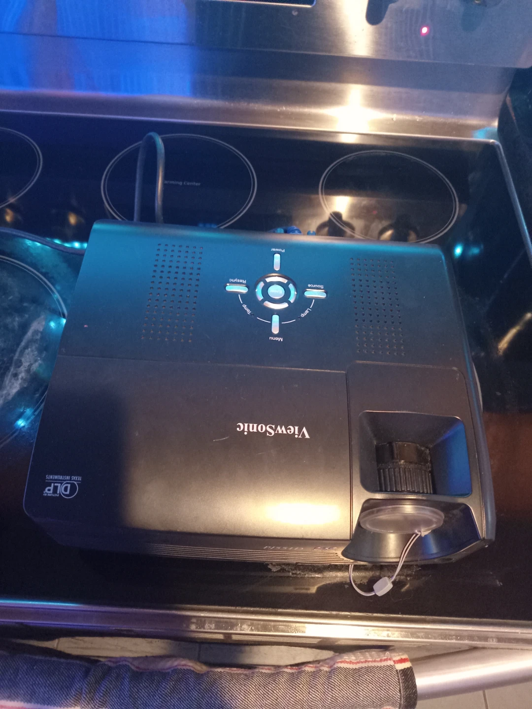 Viewsonic pj551d projector - photo 2