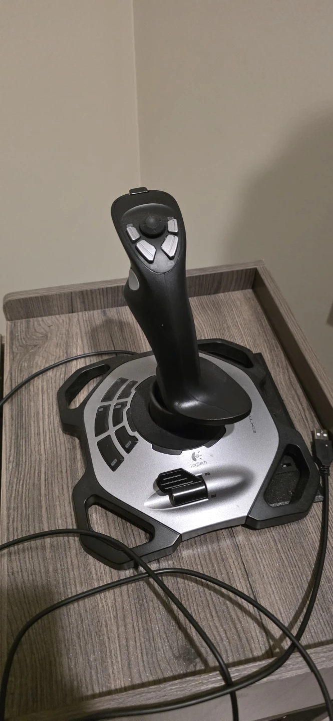 Logitech Extreme 3D Pro Joystick
