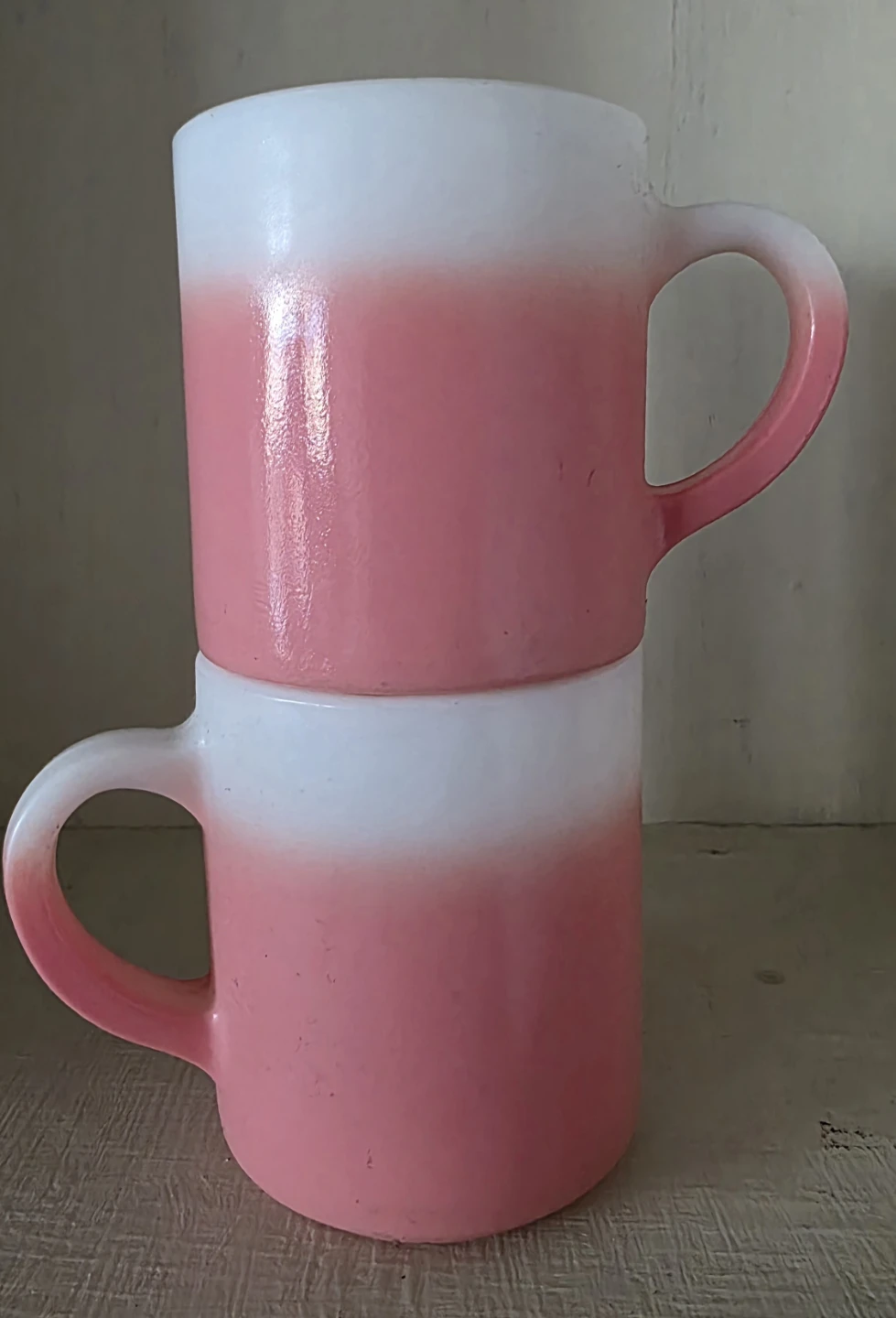 Vintage Hazel Atlas Pink and White Ombre Mugs (Set of 2) - photo 3