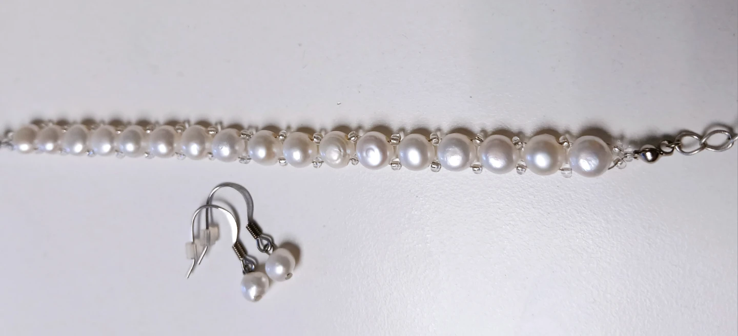 Pearl Bracelet and Earring Set - photo 4