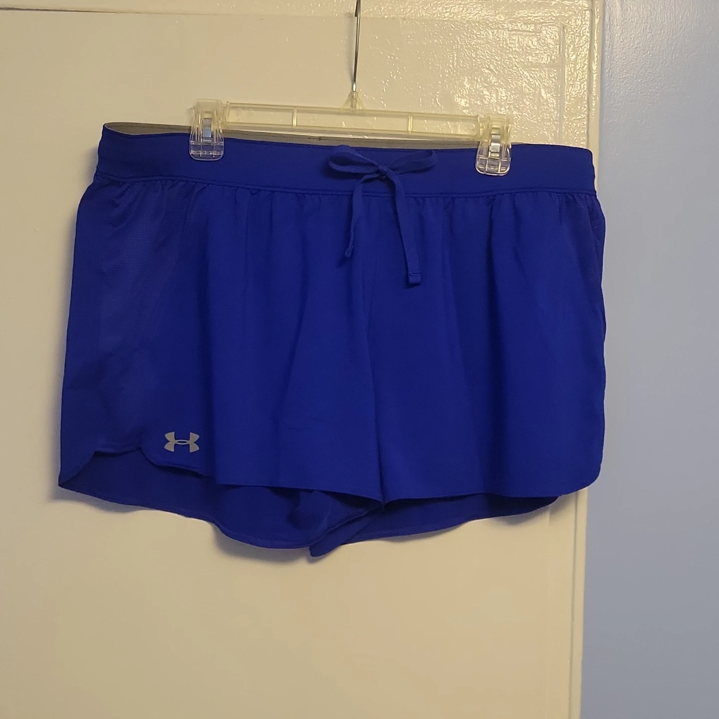 Under Armour Women's Royal Blue Athletic Shorts XXL