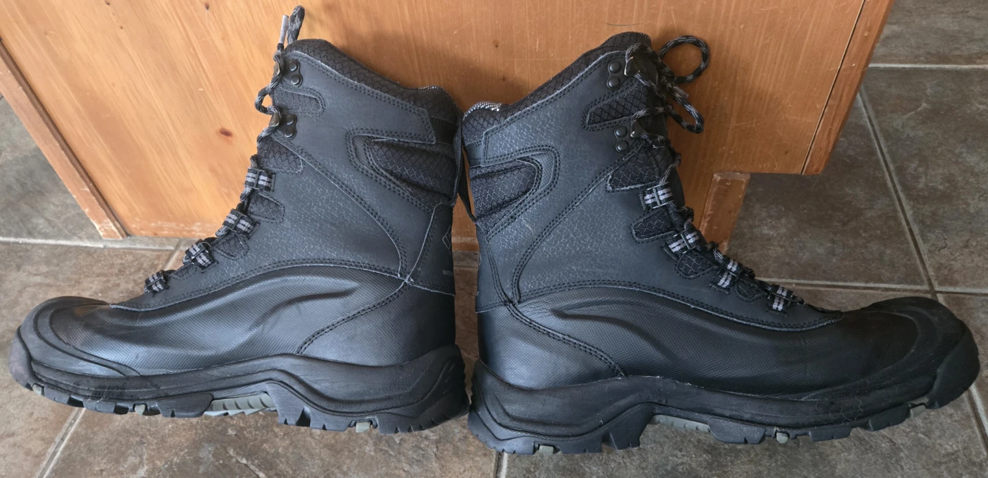 Columbia Waterproof Winter Boots. Men's size 11. Like new! - photo 2