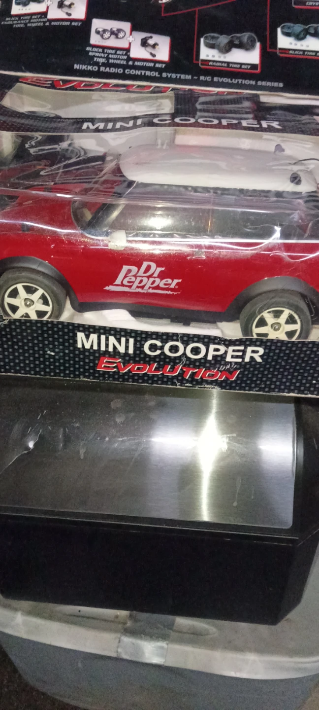 Nikko R/C Evolution Series Mini Cooper - photo 3