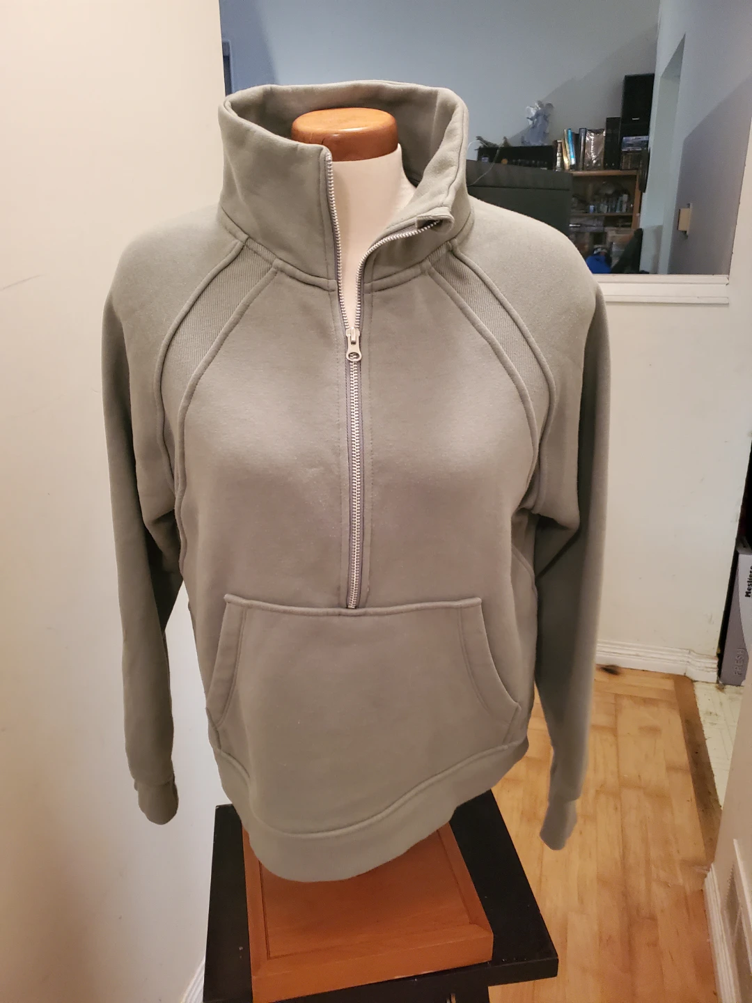 Ladies Pullover