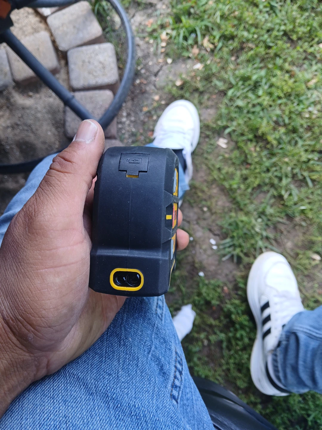 Prexiso PLT40LI 2-in-1 Laser and Tape Measure - photo 4