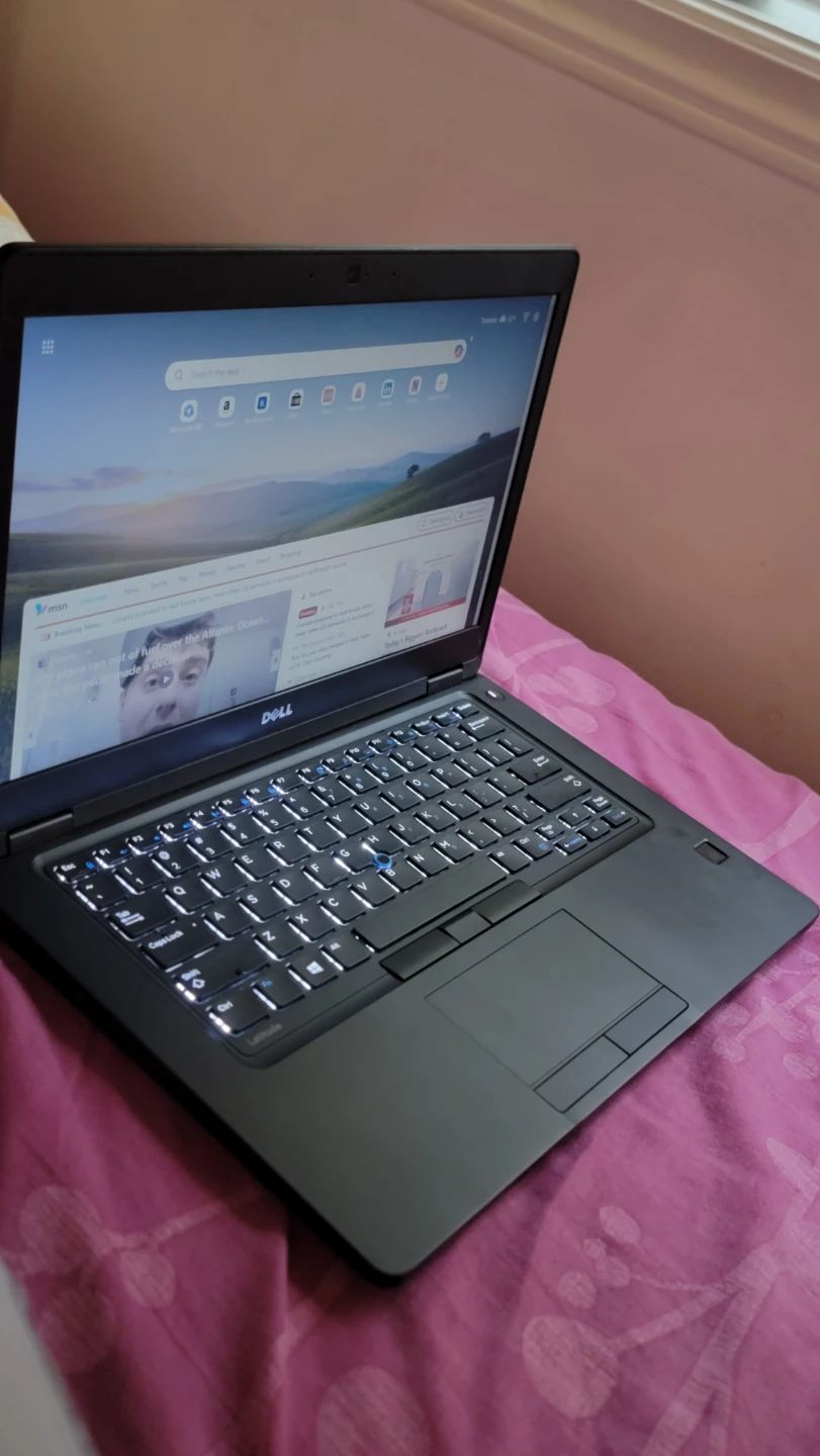 Dell Laptop - photo 2