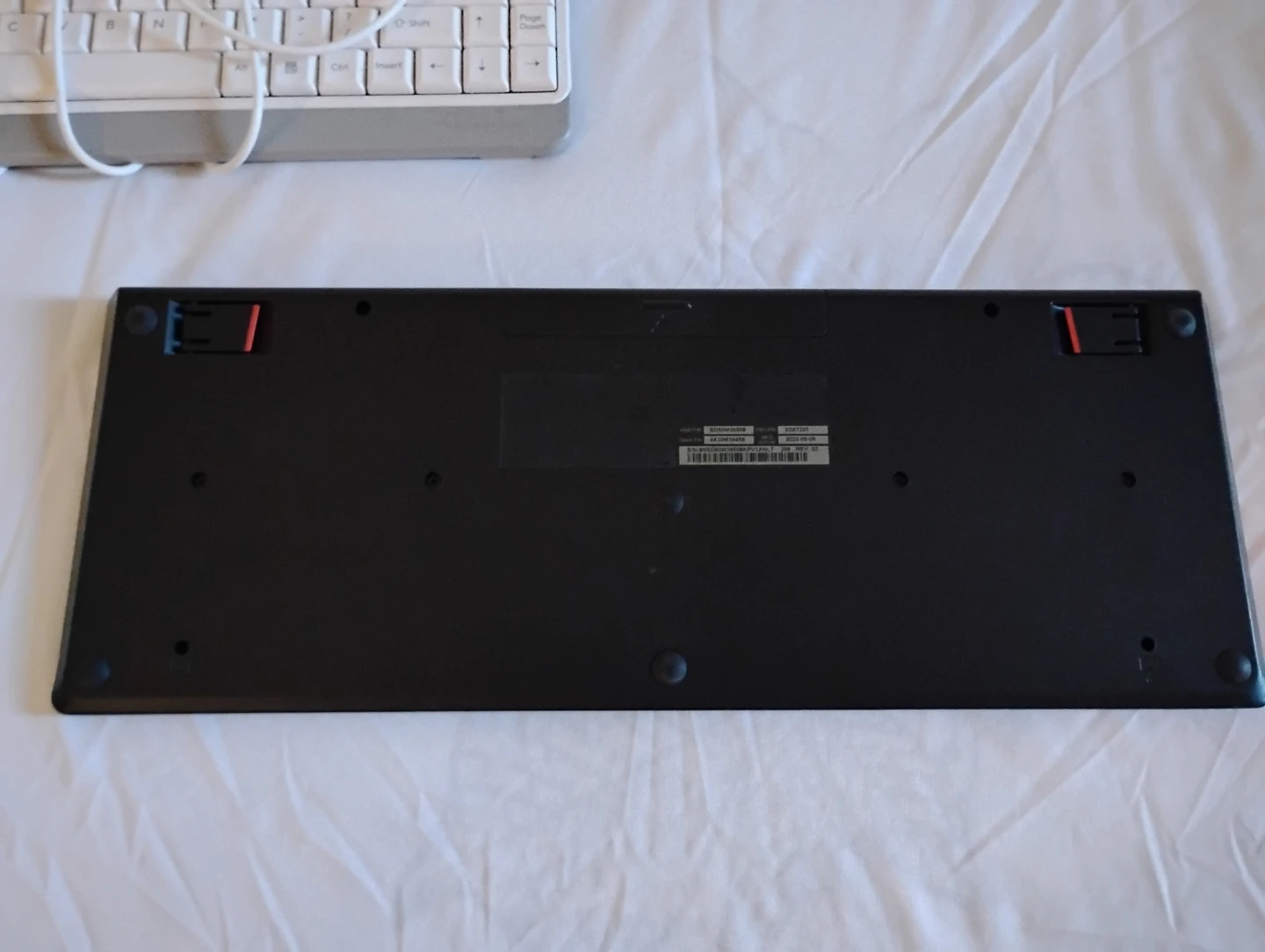 Lenovo Wireless Battery operated Keyboard - photo 2