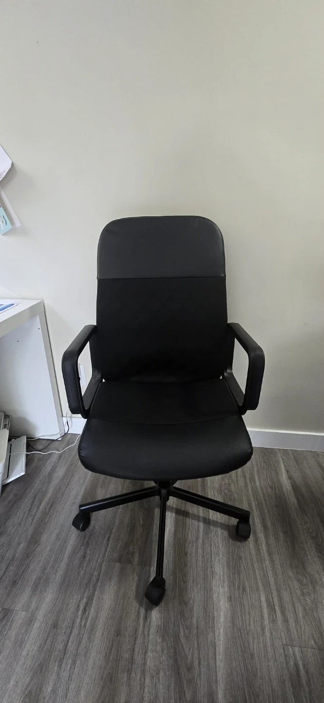 Home Office Set – Desk, Chair & 27” Dell Monitor | Moving Sale - photo 3