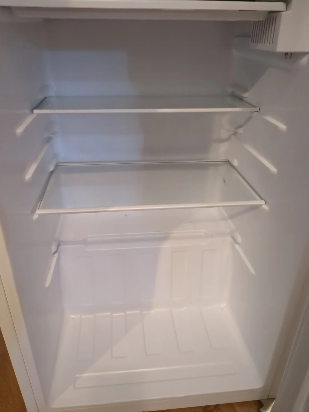 Hamilton Beach Mini Refrigerator Energy Star - photo 3