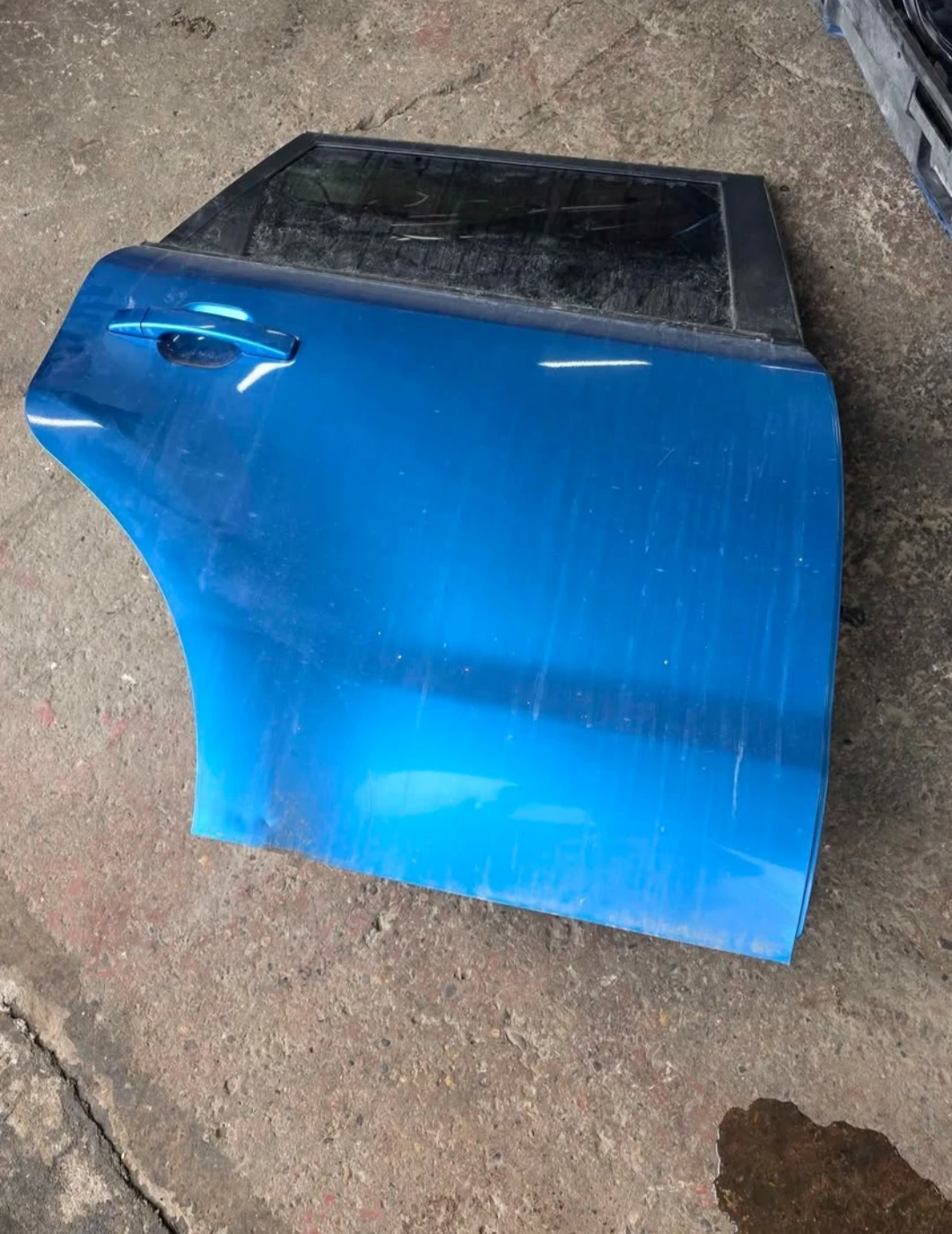 2017 Kia Soul + EX Right Rear Door Complete