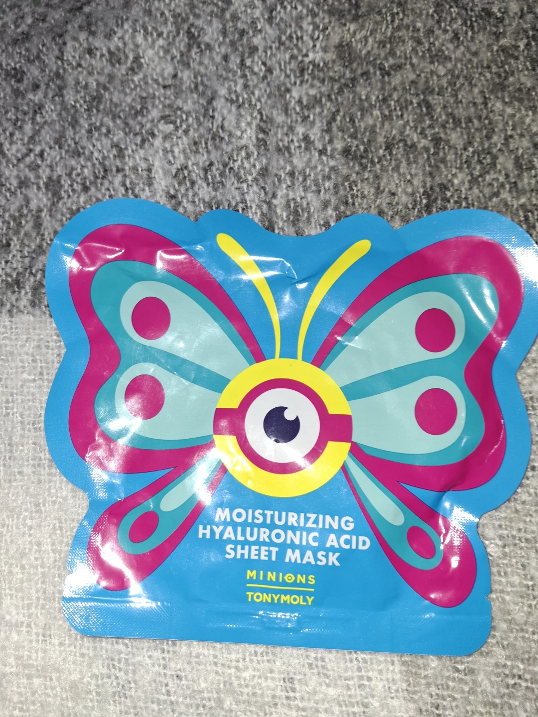 TonyMoly Minions Moisturizing Hyaluronic Acid Sheet Mask