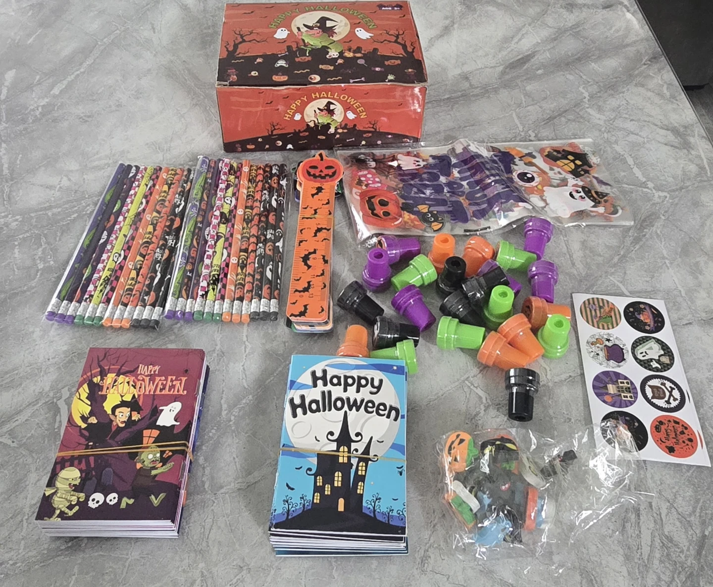 100+ pcs Halloween Stationery Set, Art