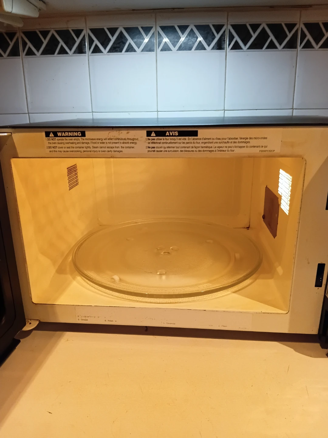 Panasonic Inverter Microwave Oven READ DESCRIPTION ON SIZE - photo 2