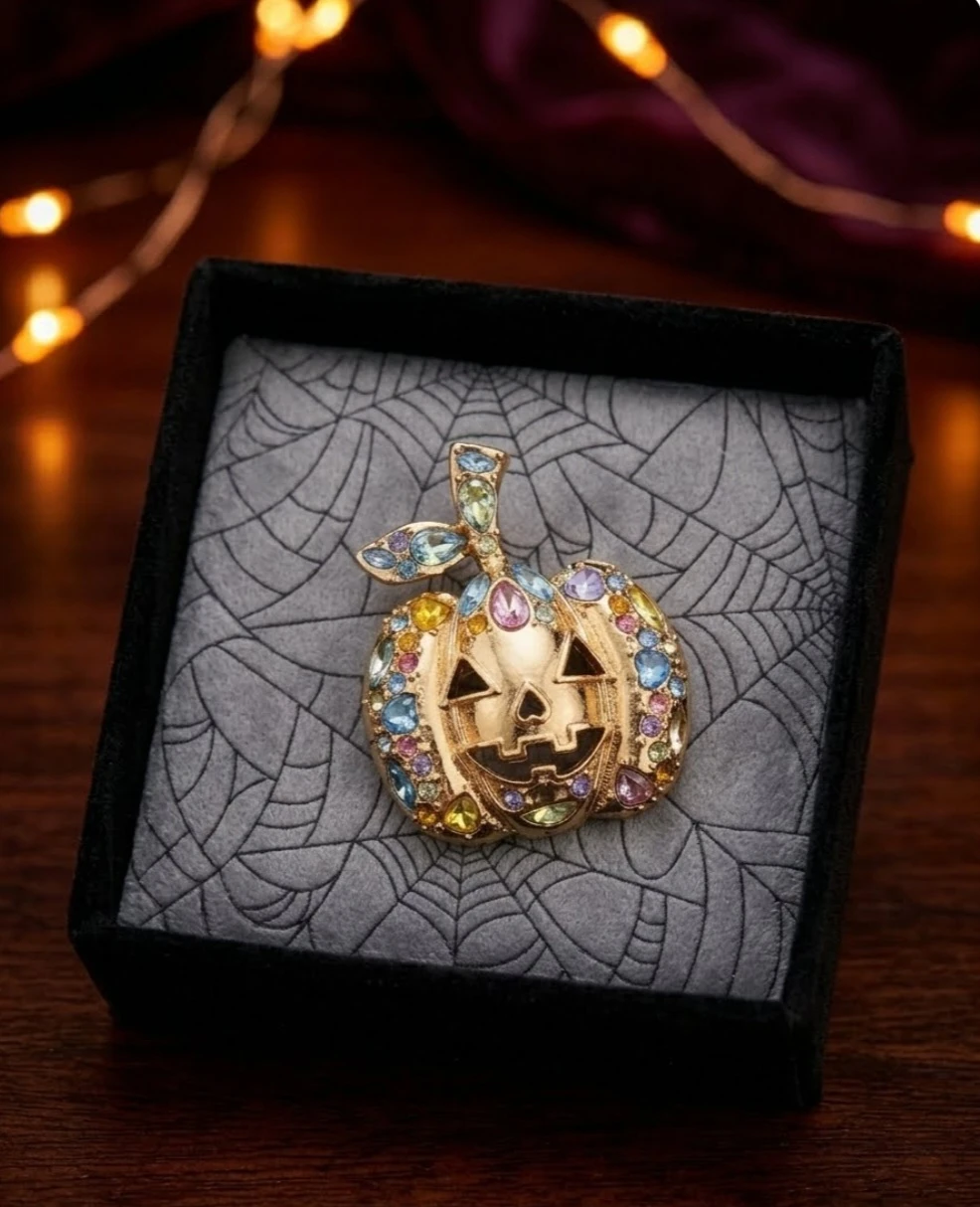 New Gold-Tone Rhinestone Halloween Pumpkin Brooch - photo 2