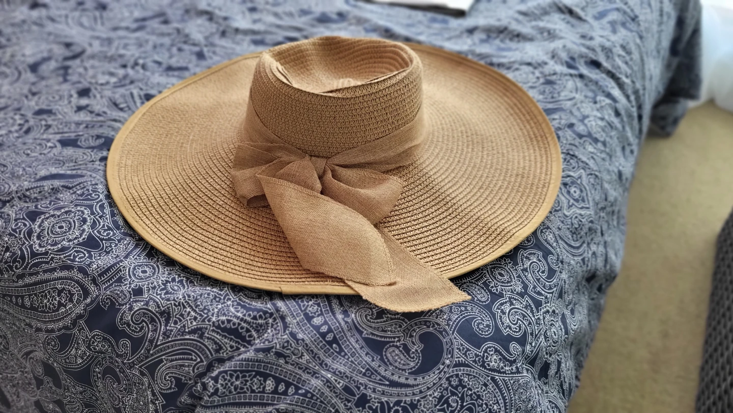 Women's Wide Brim Sun Hat
