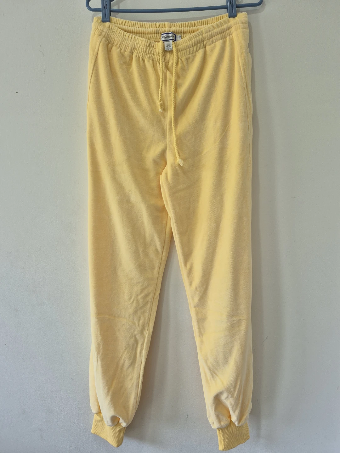 Yves Saint Laurent Yellow Velour Sweatshirt and Joggers Set - photo 3