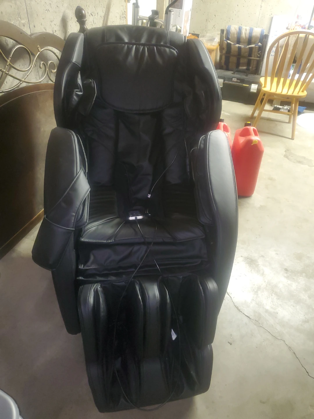 Instashiatsu massage chair