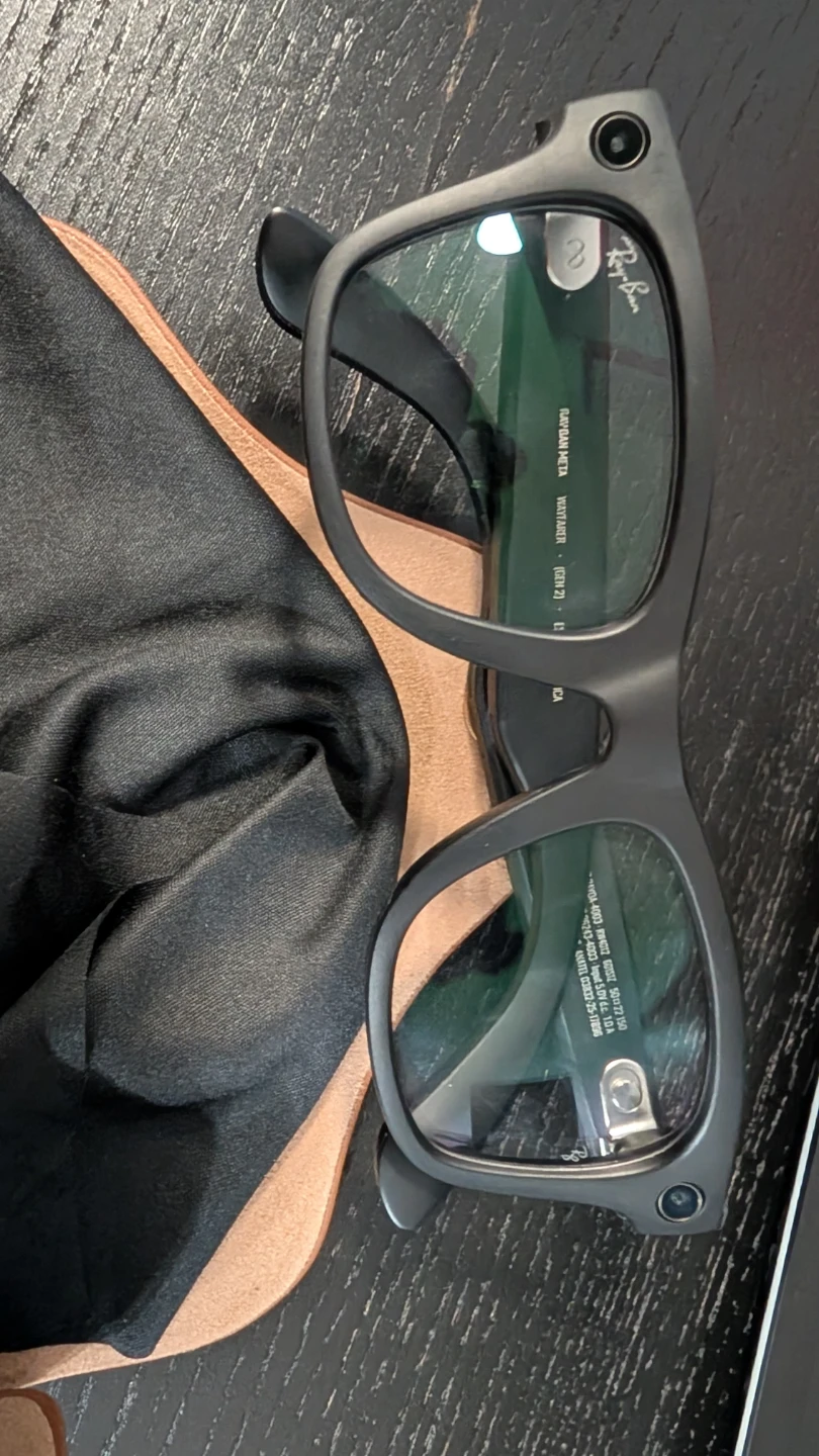 Ray-Ban Meta Gen 2 Wayfarer Smart Glasses - photo 2