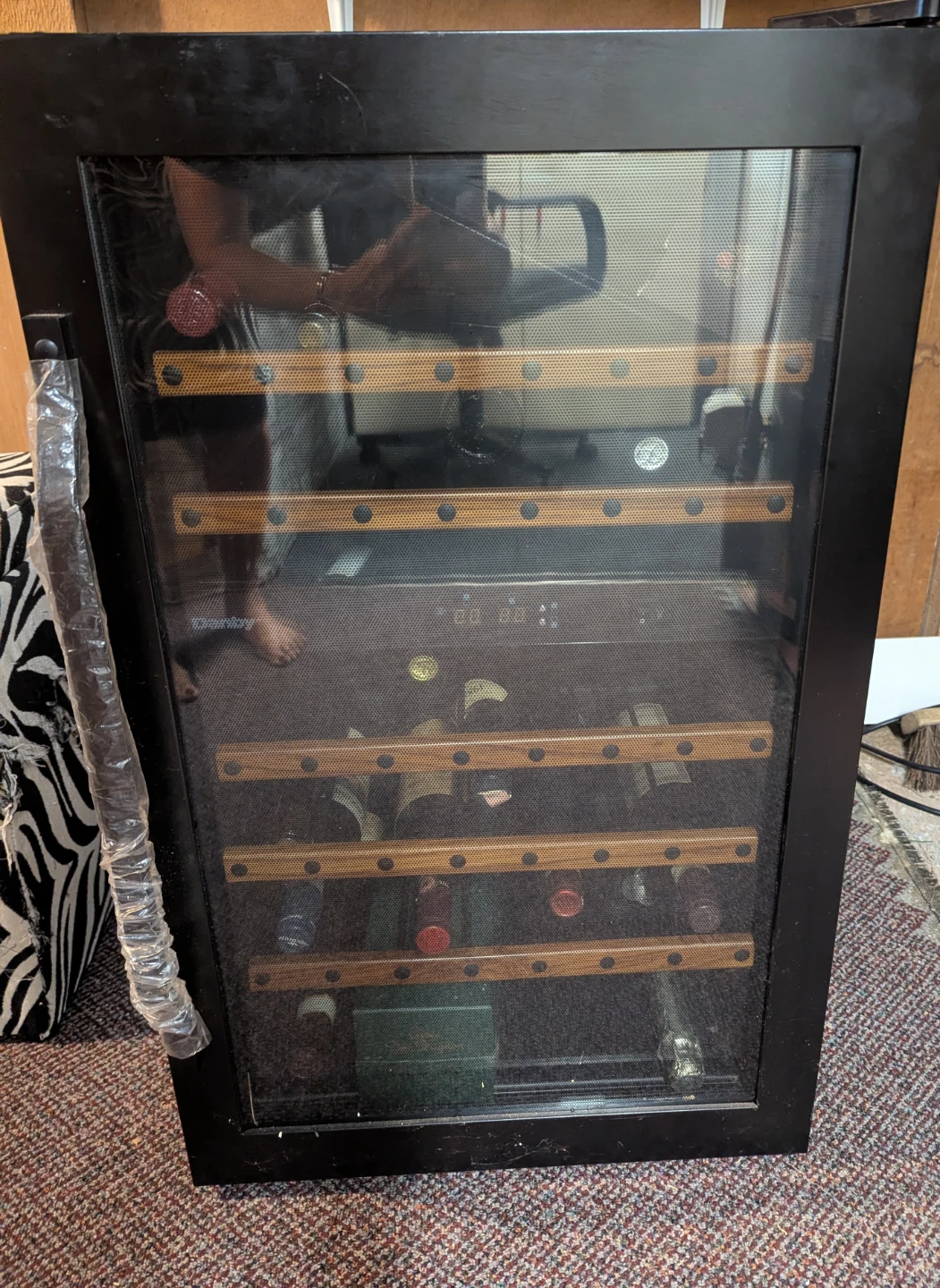Danby Wine Cooler - photo 2