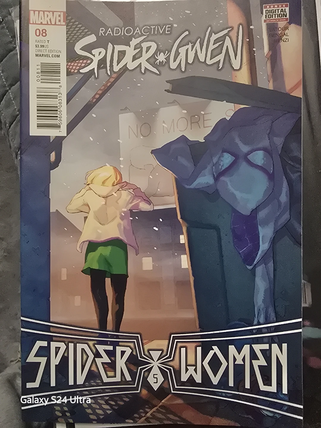 Radioactive Spider-Gwen #08 Comic Book