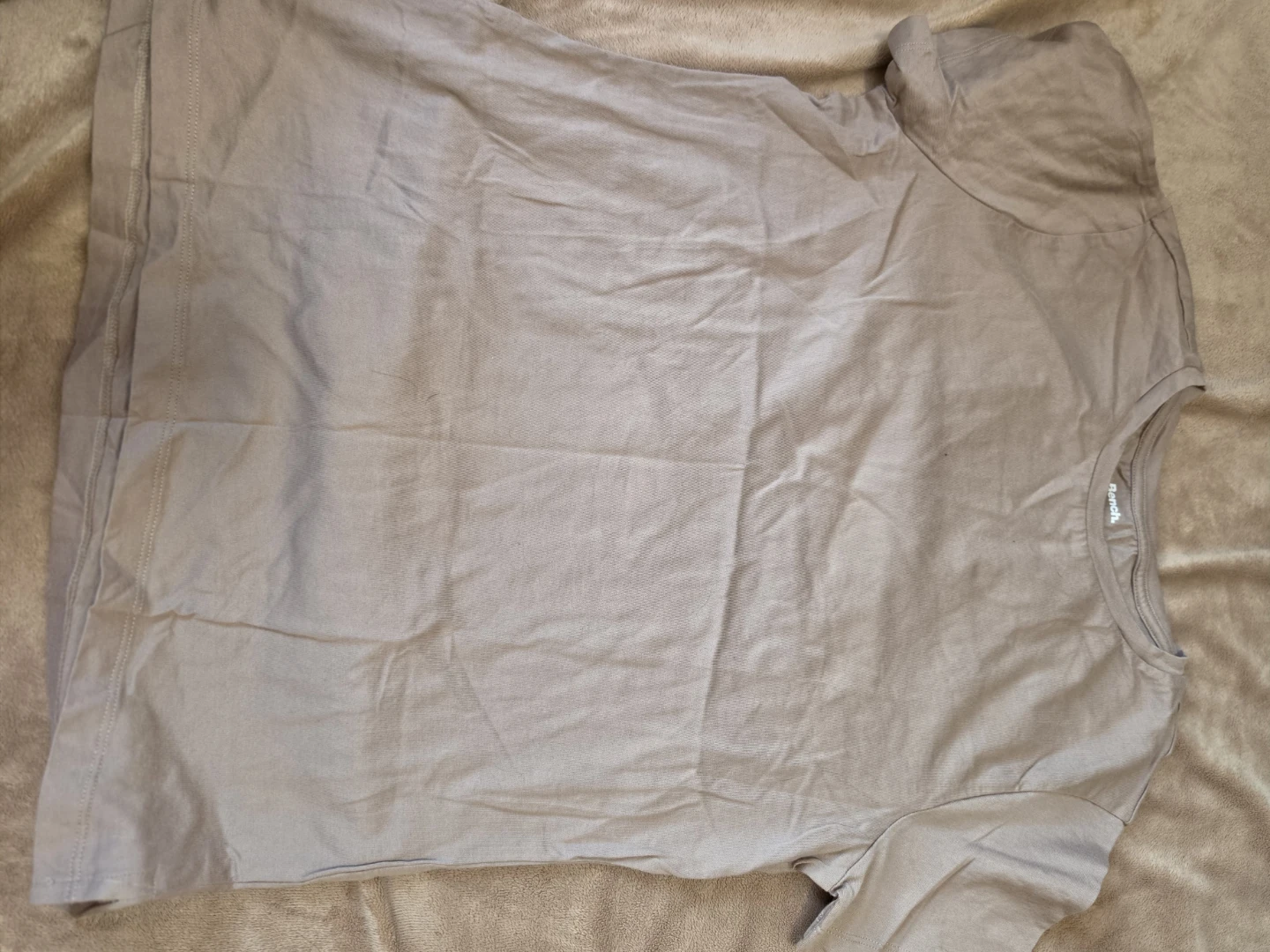 Bench T-Shirt & Aeropostle- Size M - photo 3