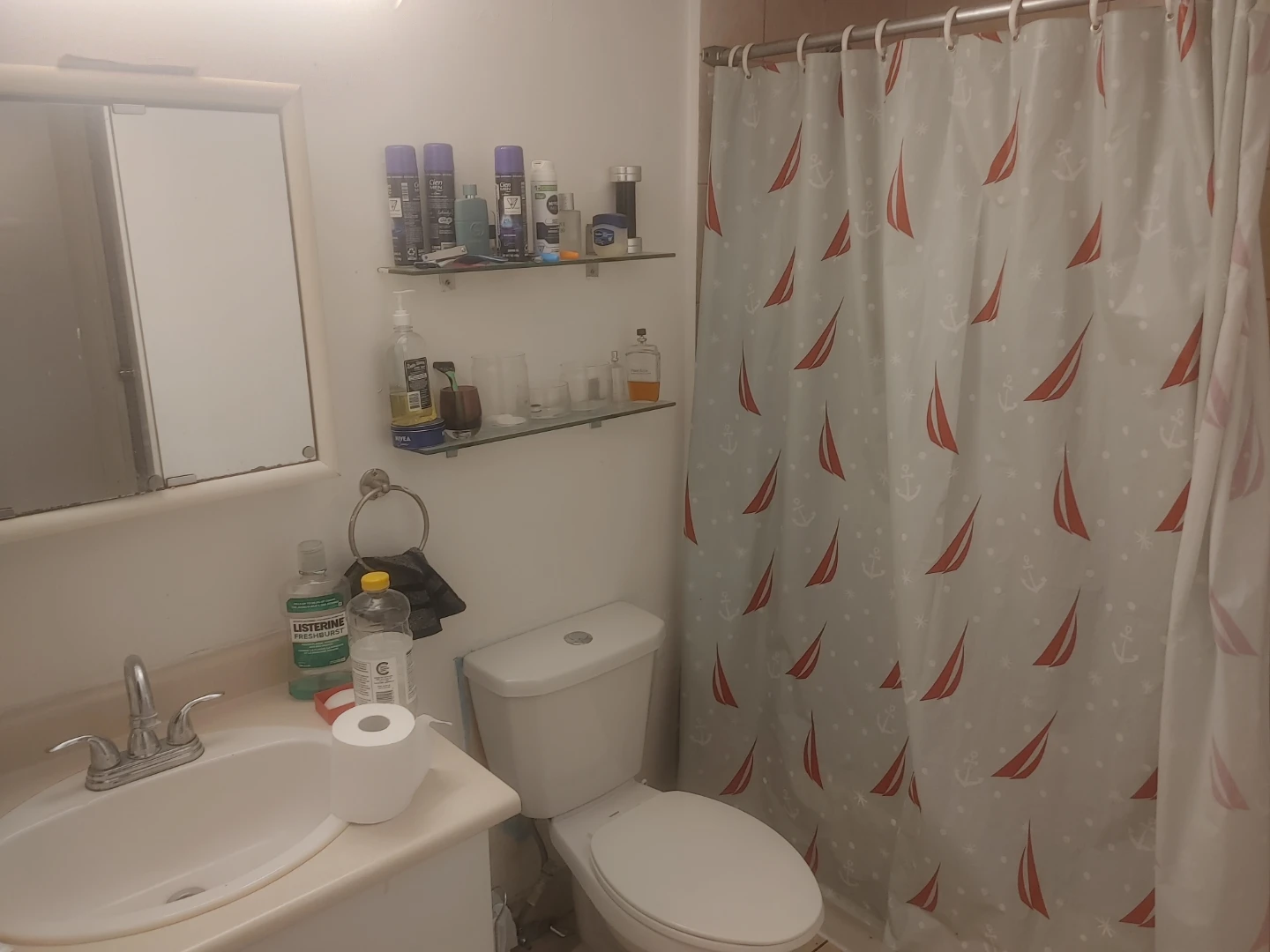 Room for rent - photo 2
